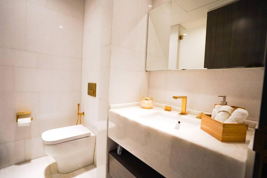 Private Pool Apt. Five Palm Jumeirah Up To 6guest Apartamento