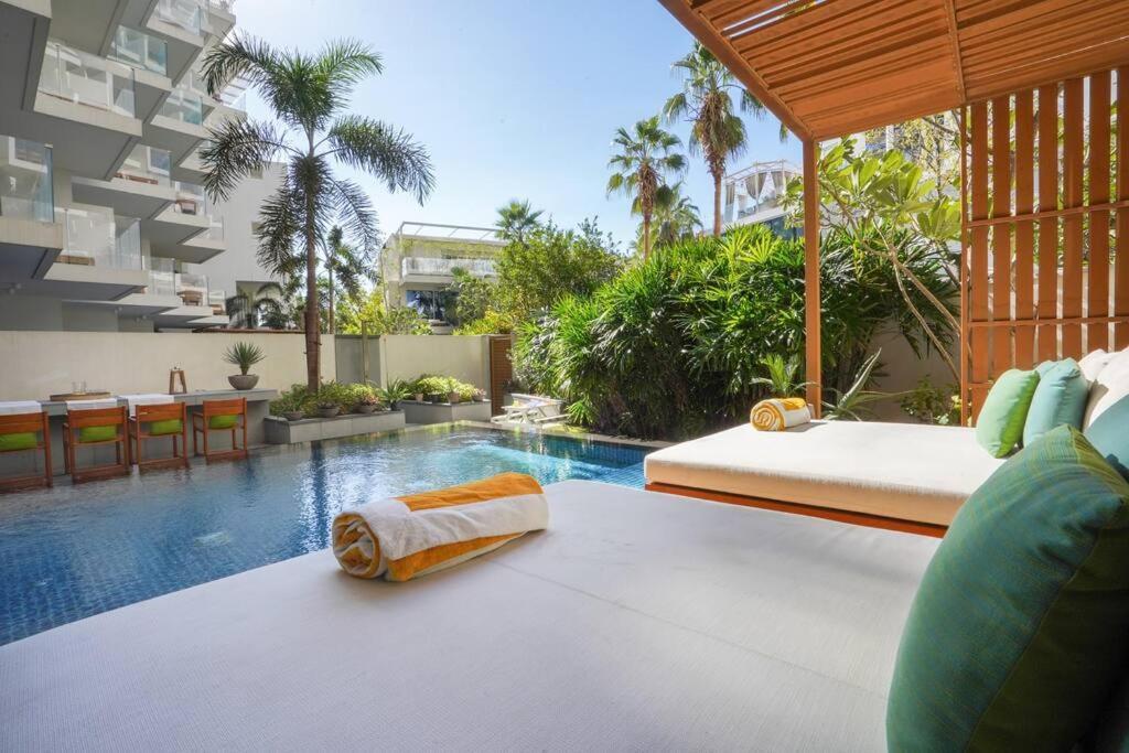 Apartment Private Pool Apt. Five Palm Jumeirah Up To 6guest *