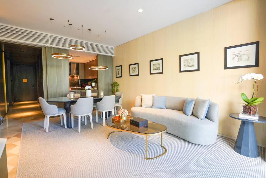 Private Pool Apt. Five Palm Jumeirah Up To 6guest * Dubai
